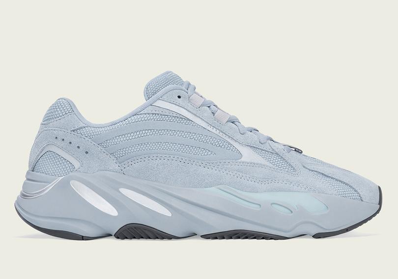 adidas-yeezy-700-v2-hospital-blue-fv8424-2