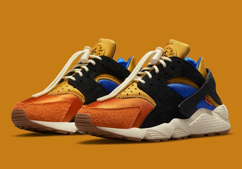 Nike-Air-Huarache-DO6681-700-3