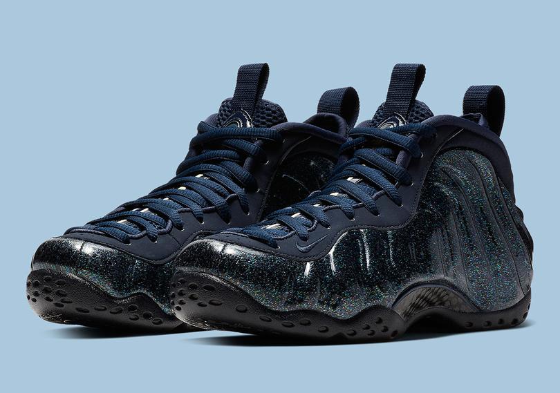 nike-air-foamposite-one-obsidian-glitter-AA3963-400-4