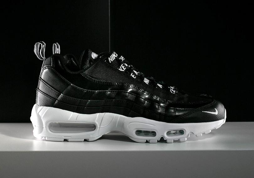 nike-air-max-95-black-white-overbranding-1