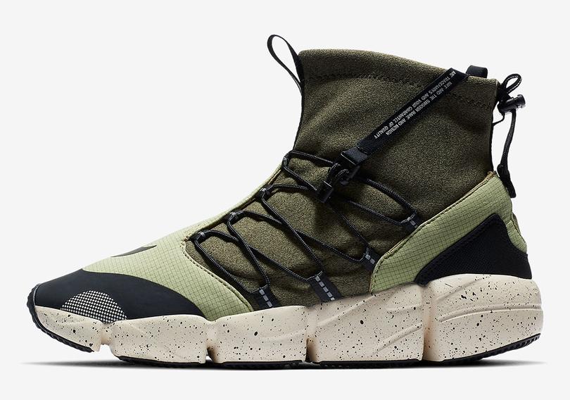 Nike-Air-Footscape-Utility-DM-AH8689_200-1