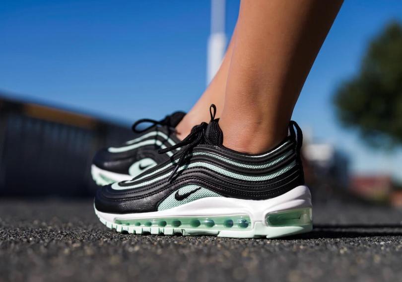 nike-air-max-97-black-igloo-921733-012-4