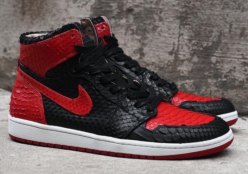 air-jordan-1-banned-jbf-customs-python-5