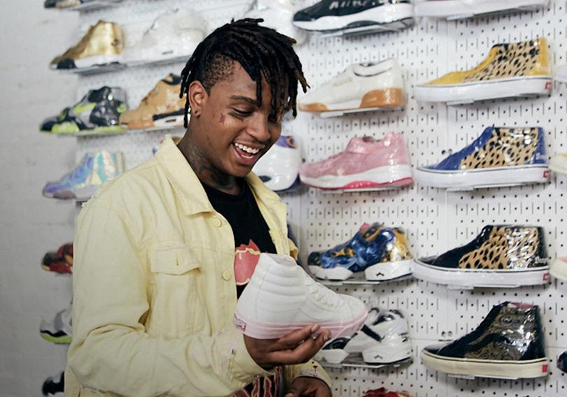 ski-mask-the-slump-god-sneaker-shopping