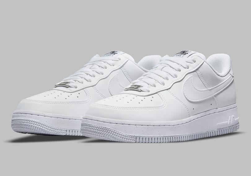 Nike-Air-Force-1-Triple-White-DC9486-101-5