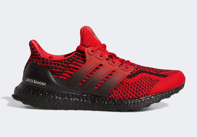 adidas-ultra-boost-5-dna-scarlet-core-black-core-black-H01014-1