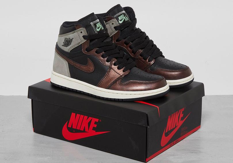 Air-Jordan-1-Patina-555088-033-2