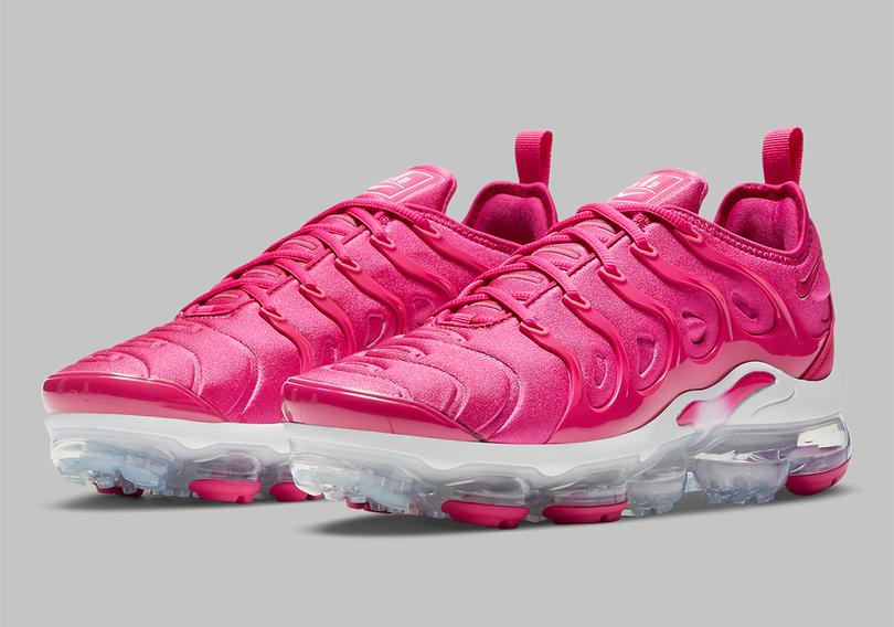 nike-vapormax-plus-fireberry-DJ3023-600-9