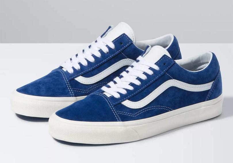 vans-old-skool-pig-suede-blue-1