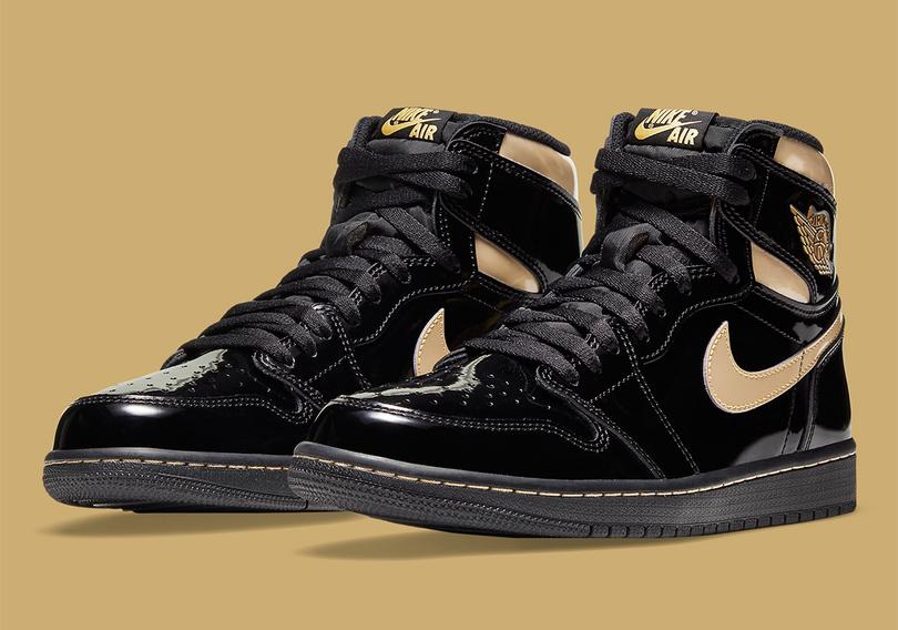 jordan-1-black-gold-555088-032-release-date-5