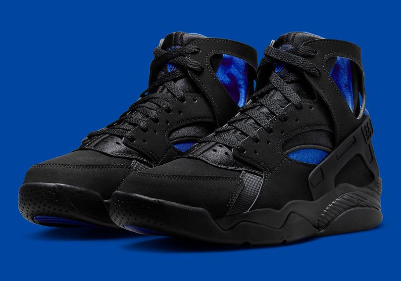 nike-air-flight-huarache-black-lyon-blue-fd0188-002-2