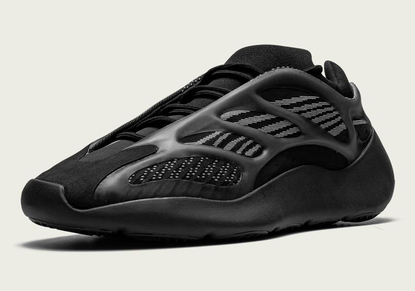 adidas-yeezy-700-v3-black-alvah-store-list